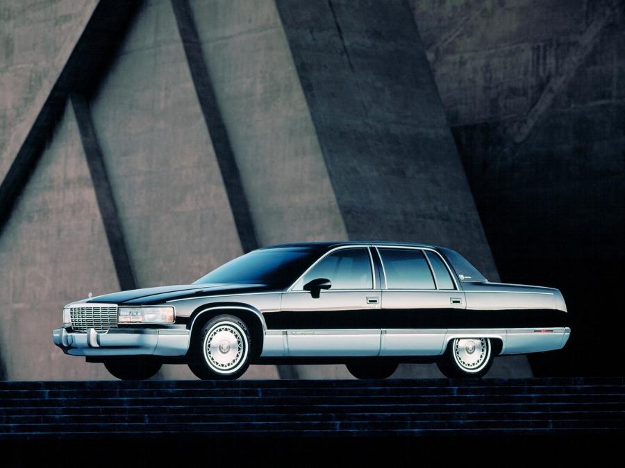  Cadillac Fleetwood Brougham 1993 года  (фото 15 из 35)